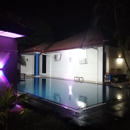 Blue Bell Hotel Νεγκόμπο Εξωτερικό φωτογραφία