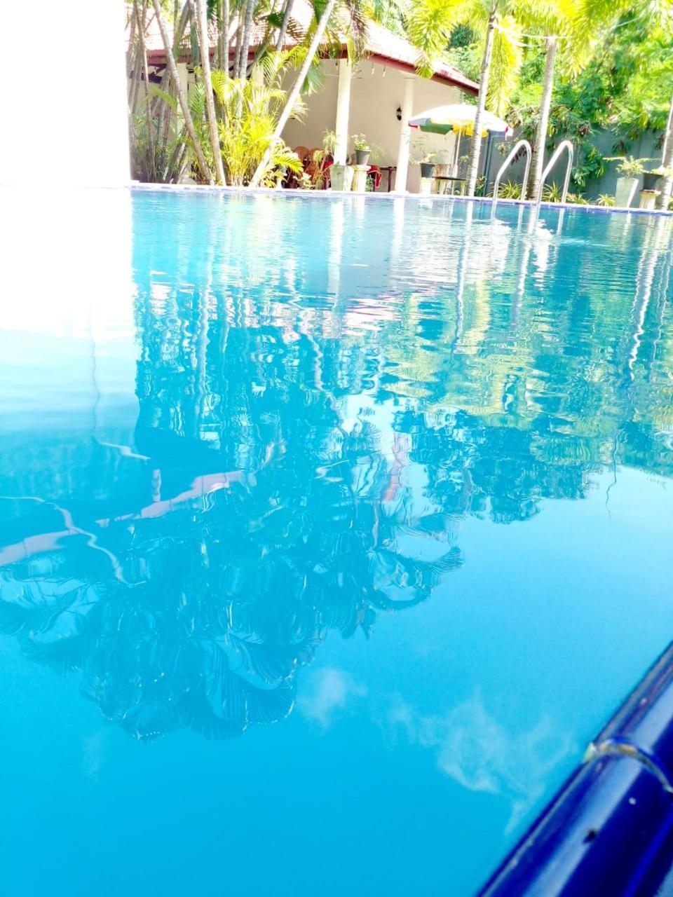 Blue Bell Hotel Νεγκόμπο Εξωτερικό φωτογραφία