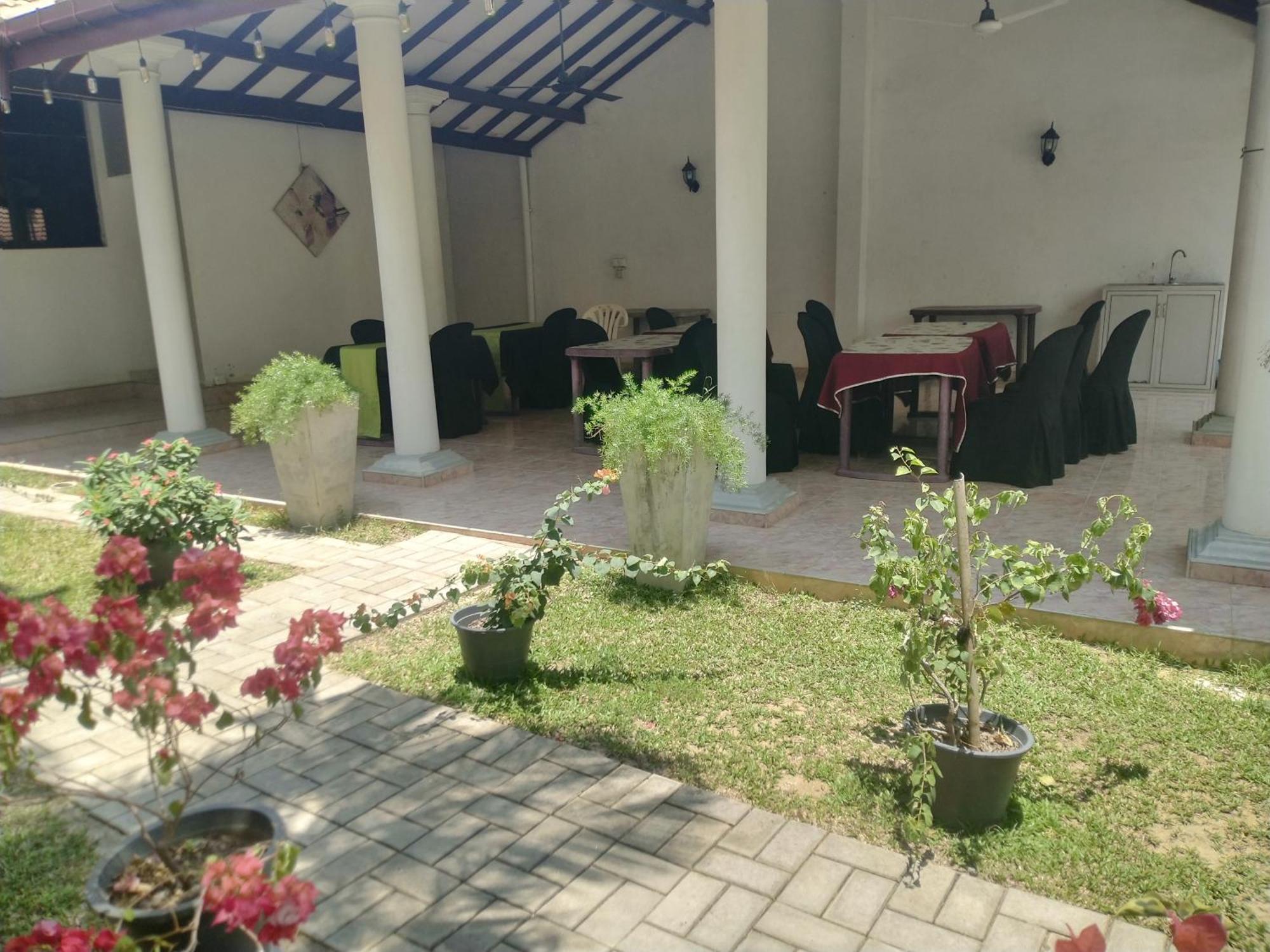 Blue Bell Hotel Νεγκόμπο Εξωτερικό φωτογραφία